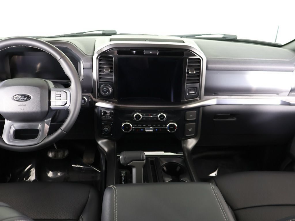 Used 2025 Ford F150 Lariat AWD/4WD image 42