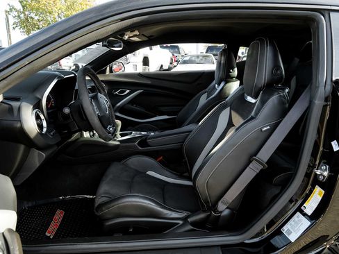 Used 2024 Chevrolet Camaro SS image 4