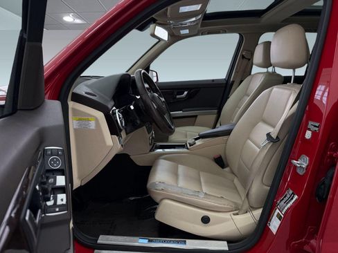 Used 2014 Mercedes-Benz GLK 350 2WD image 5