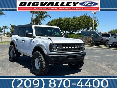 New 2026 Ford Bronco Big Bend AWD/4WD image 1