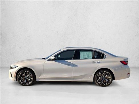 New 2026 BMW 330i Sedan w/ Premium Package image 5