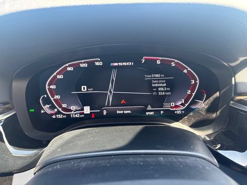 Used 2020 BMW M550i xDrive AWD/4WD image 19