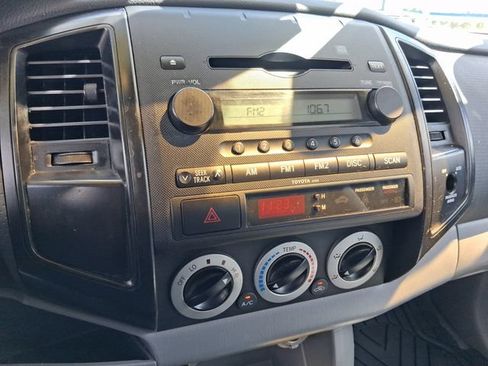 Used 2007 Toyota Tacoma 2WD Regular Cab image 12