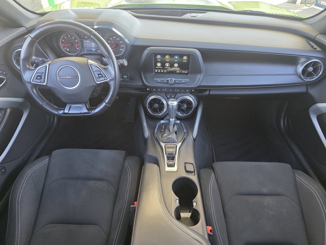 Used 2019 Chevrolet Camaro LT RWD image 9