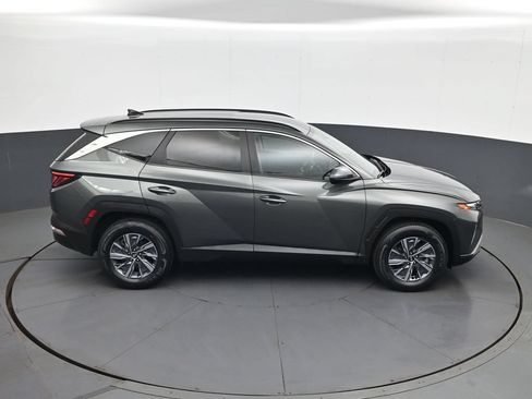 Certified 2022 Hyundai Tucson Blue w/ Cargo Package AWD/4WD image 17