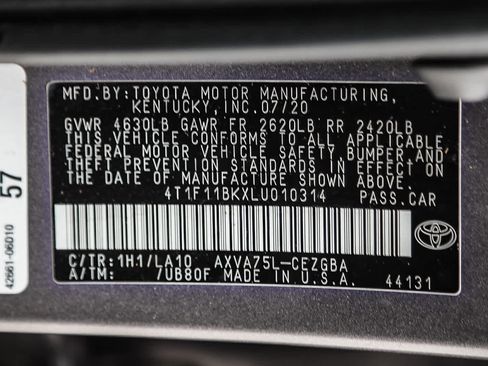Certified 2020 Toyota Camry XLE image 27