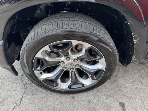 Used 2021 RAM 1500 Limited AWD/4WD image 10