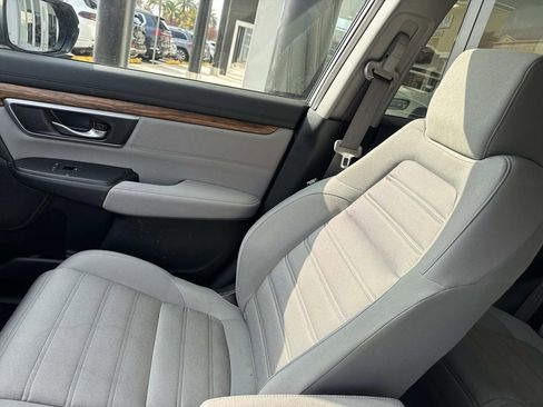 Used 2017 Honda CR-V EX image 16