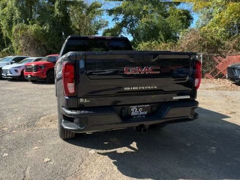 New 2026 GMC Sierra 1500 Elevation image 7