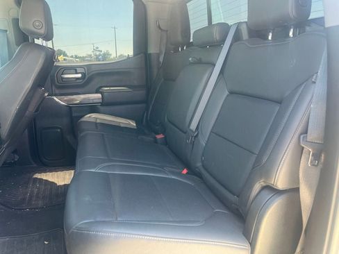 Used 2021 Chevrolet Silverado 1500 LTZ w/ Z71 Off-Road Package AWD/4WD image 18