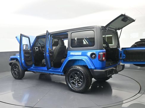 Used 2024 Jeep Wrangler Unlimited Sport AWD/4WD image 69