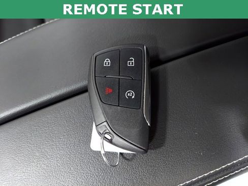 Certified 2025 Buick Envision Sport Touring image 5