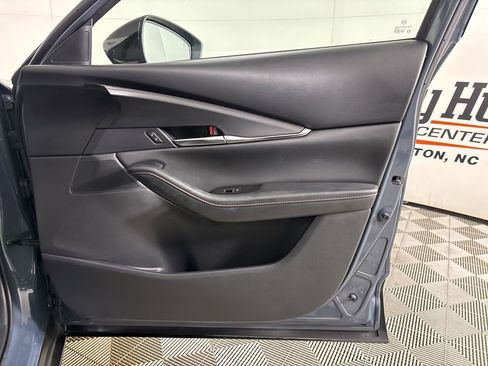 Used 2025 MAZDA CX-30 AWD 2.5 S w/ Preferred Package image 26