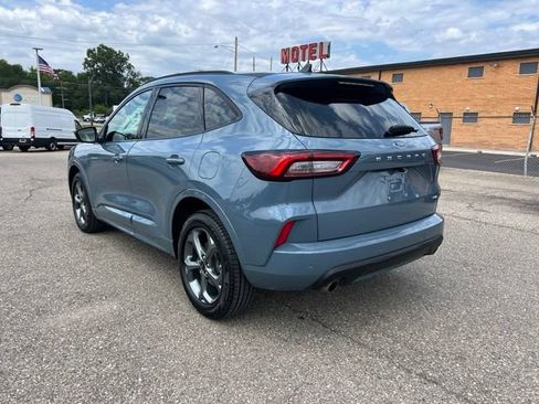 Certified 2023 Ford Escape ST-Line w/ Tech Pack #1 AWD/4WD image 6