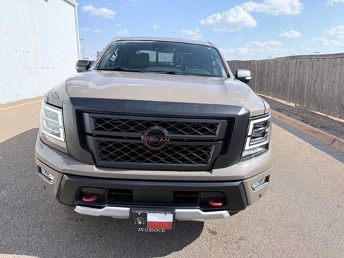 Used 2024 Nissan Titan PRO-4X w/ Pro-4x Convenience Package AWD/4WD image 3