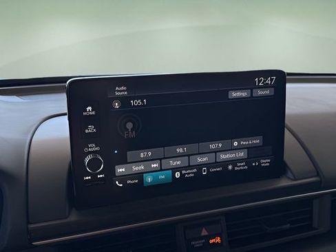 Used 2025 Honda Pilot EX-L image 40