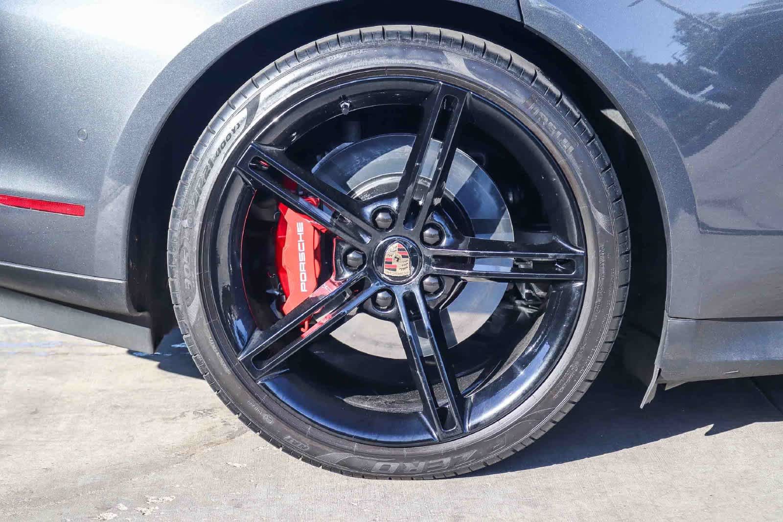 Used 2020 Porsche Taycan Turbo AWD/4WD image 8