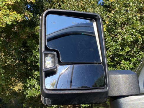 Used 2025 Chevrolet Silverado 2500 High Country w/ High Country Premium Package image 44