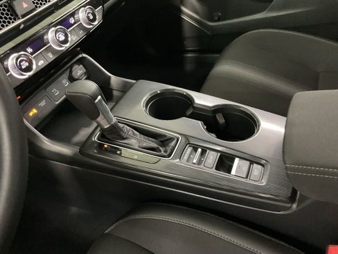 Certified 2025 Honda Civic Sport image 20