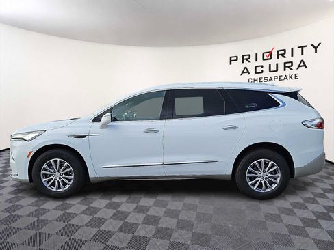 Used 2023 Buick Enclave Essence FWD image 7