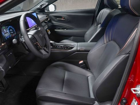 New 2025 Toyota Crown Signia image 22