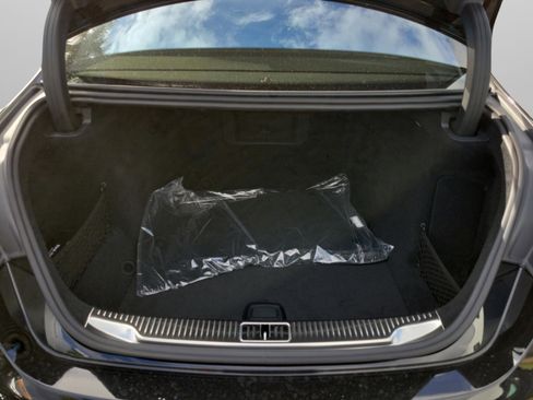 New 2026 Mercedes-Benz S 580 4MATIC Sedan image 29