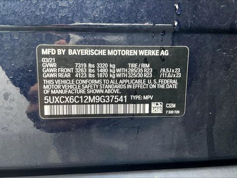 Used 2021 BMW ALPINA XB7 image 38