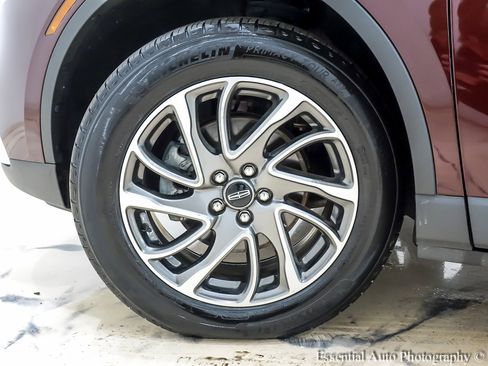 Used 2021 Lincoln Corsair AWD w/ Equipment Group 101A image 12