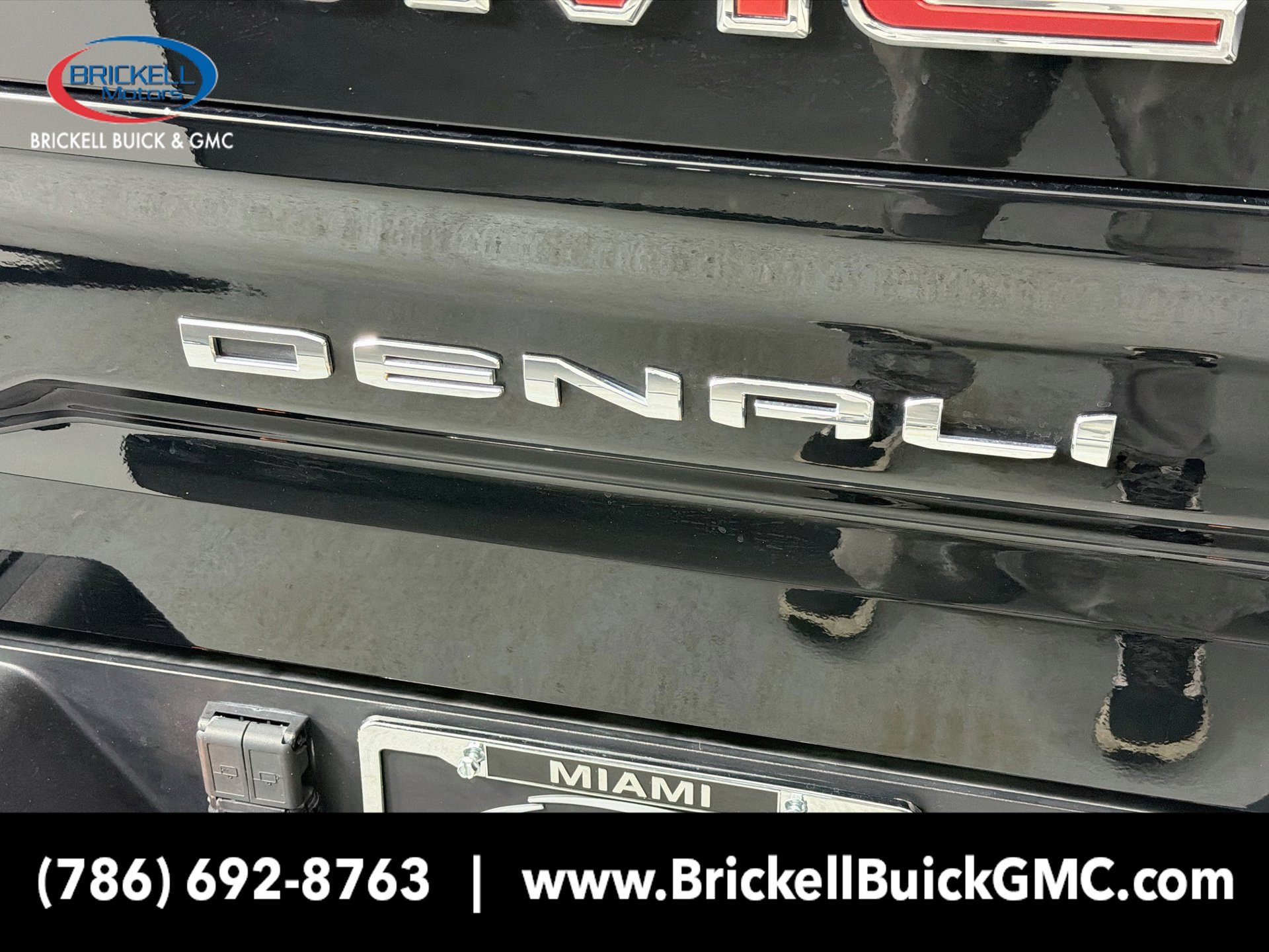 Used 2025 GMC Sierra 1500 Denali w/ Denali Reserve Package AWD/4WD image 13