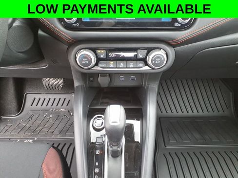 New 2025 Nissan Versa SR w/ Trunk Package FWD image 17
