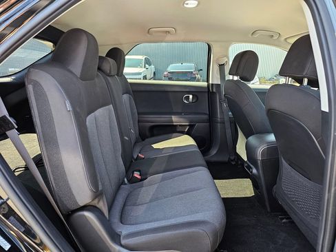 Used 2024 Hyundai Ioniq 5 SEL RWD image 12