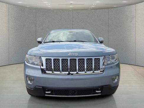 Used 2012 Jeep Grand Cherokee Overland Summit RWD image 8