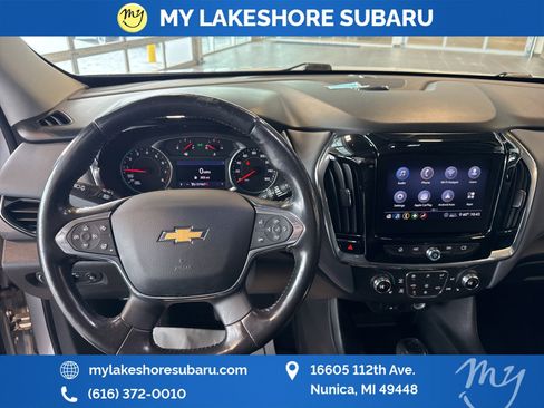 Used 2020 Chevrolet Traverse LT w/ Driver Confidence II Package image 15