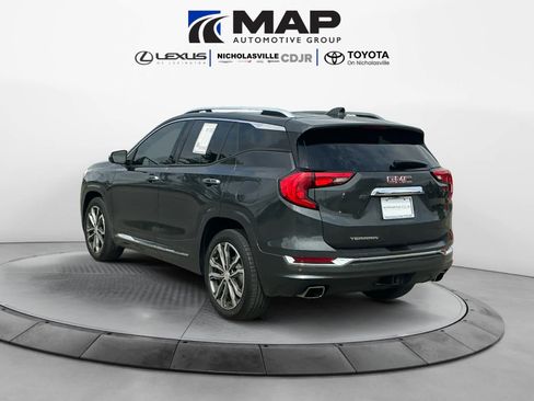 Used 2019 GMC Terrain Denali w/ Advanced Safety Package FWD image 3
