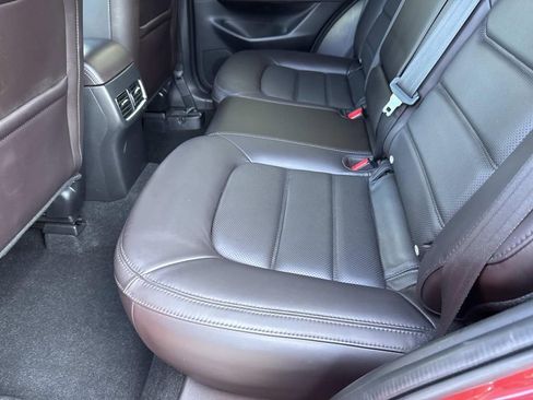 Certified 2022 MAZDA CX-5 Signature image 16