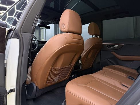 Used 2018 Audi Q7 3.0T Premium Plus w/ Premium Plus Package image 18