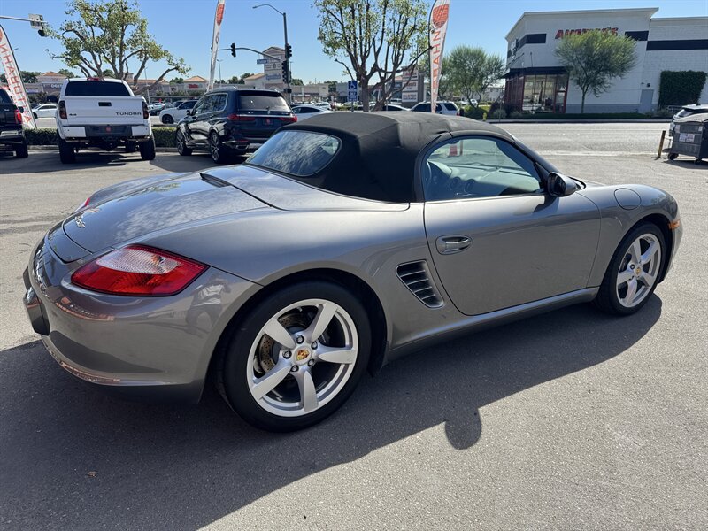 Used 2008 Porsche Boxster RWD image 16
