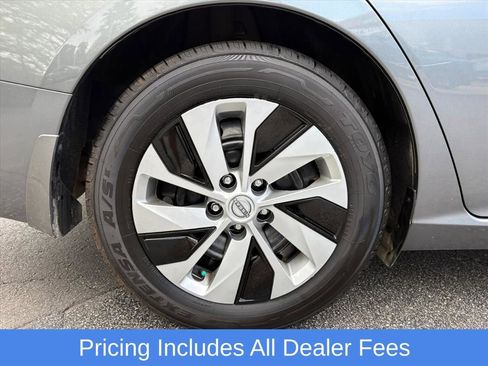 Used 2023 Nissan Altima 2.5 S FWD image 27