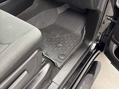 Used 2023 RAM 1500 Big Horn AWD/4WD image 31