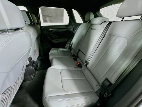 New 2025 Audi Q3 2.0T Premium image 9