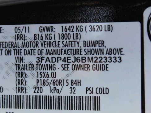 Used 2011 Ford Fiesta SE w/ 203A Rapid Spec Order Code FWD image 10