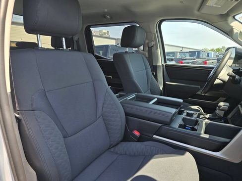 Used 2023 Toyota Tundra SR5 w/ SR5 Convenience Package AWD/4WD image 12