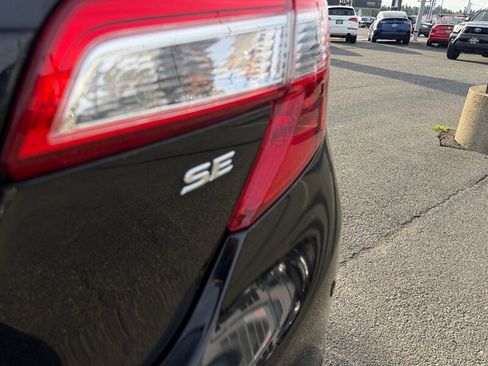 Used 2013 Toyota Camry SE FWD image 20