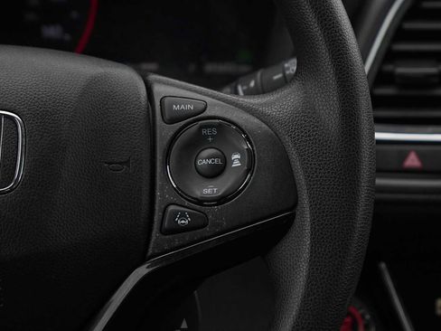 Used 2021 Honda HR-V EX image 18