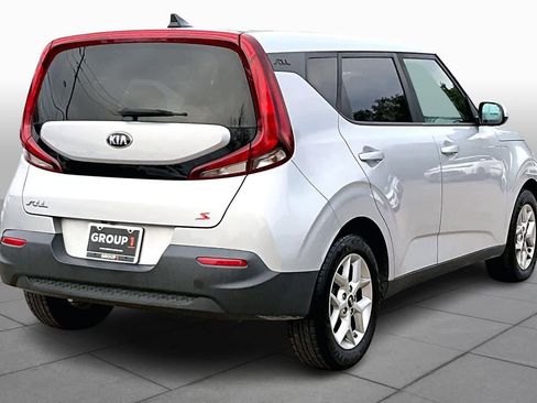Used 2020 Kia Soul S image 12