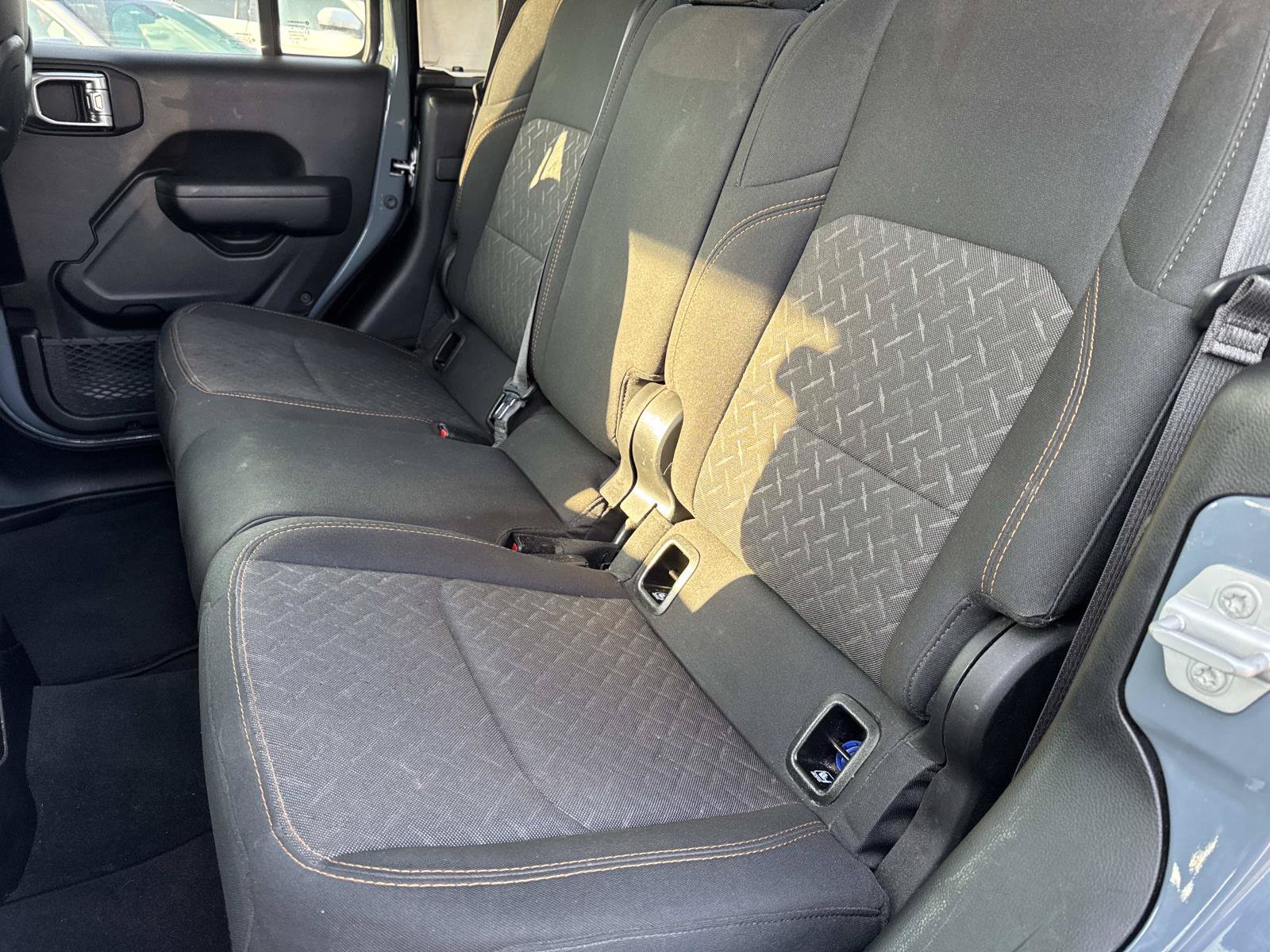 Used 2026 Jeep Gladiator Mojave AWD/4WD image 19