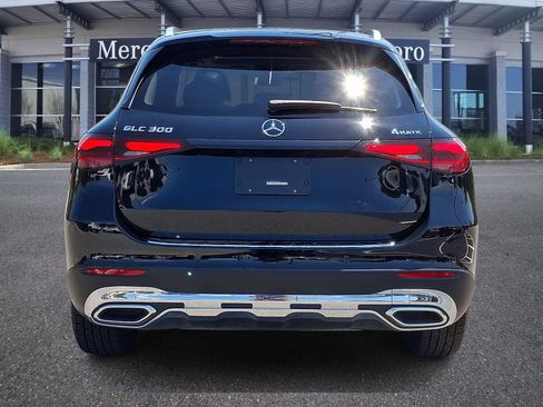 Used 2023 Mercedes-Benz GLC 300 4MATIC image 5