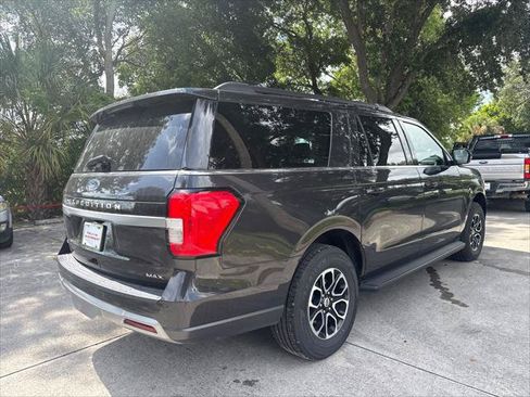 Used 2024 Ford Expedition Max XLT AWD/4WD image 7