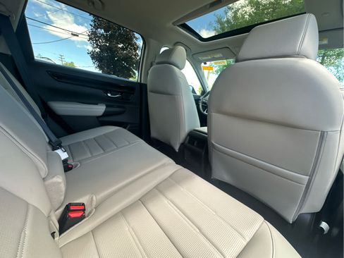 Used 2023 Honda CR-V EX-L image 10
