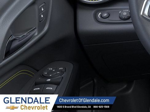 New 2026 Chevrolet Trax ACTIV w/ Driver Confidence Package FWD image 22